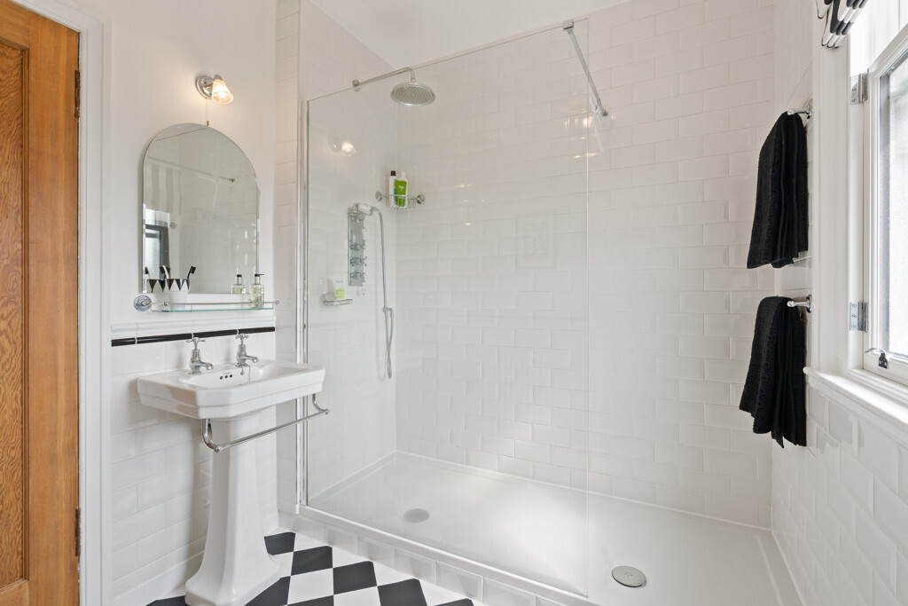 37 Morningside Grove, Morningside, Edinburgh, EH10 5PX Image 32
