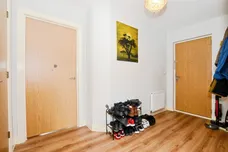 Gibbs Couch, Watford