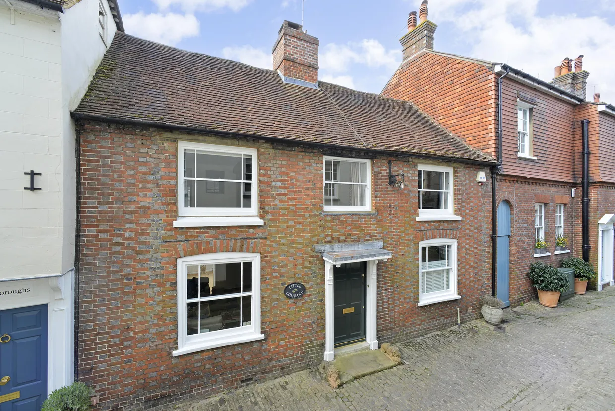 Lombard Street, Petworth, GU28 photo 1
