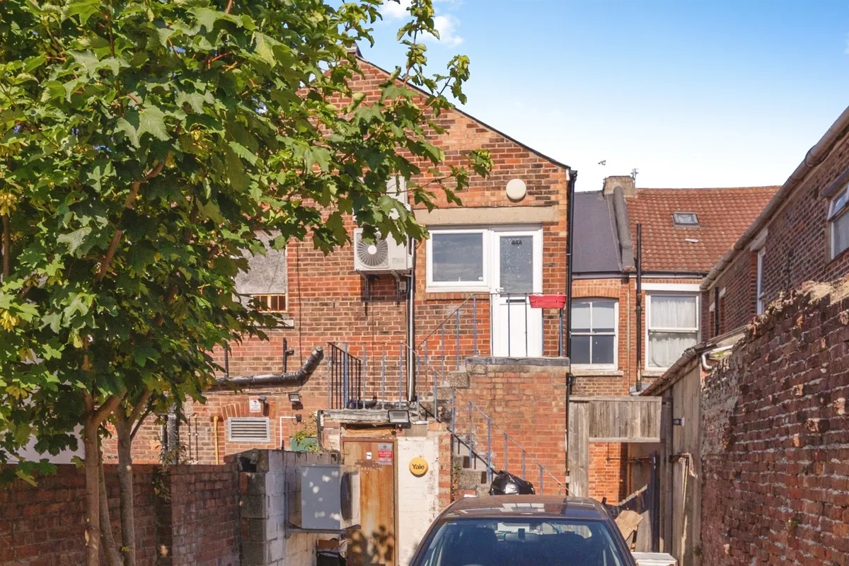 London Road, Portsmouth