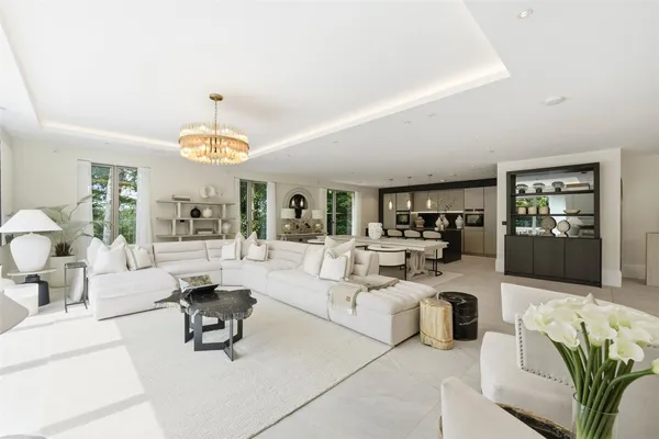 Macclesfield Road, Prestbury, SK10 photo 9