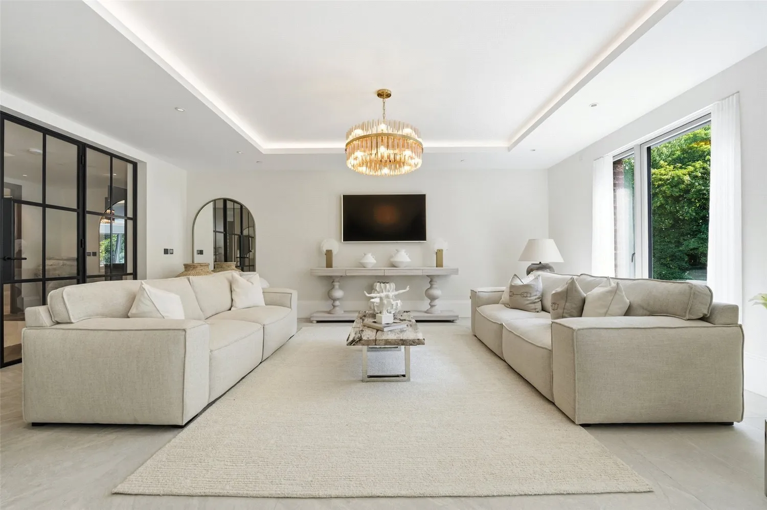 Macclesfield Road, Prestbury, SK10 photo 10