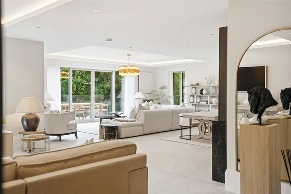 Macclesfield Road, Prestbury, SK10 photo 11