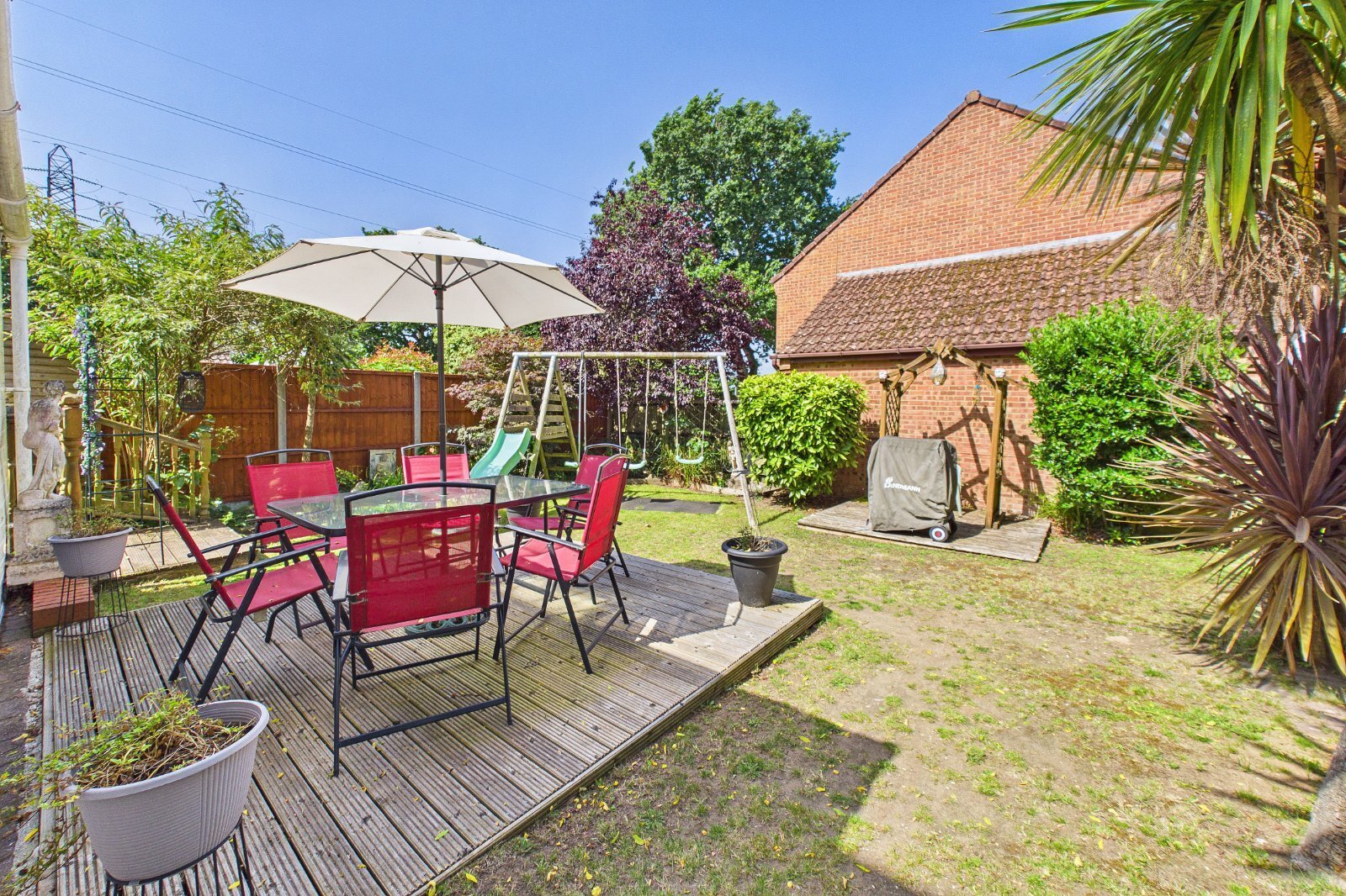 Primrose Gardens, Poole, Dorset, BH17 Image 4