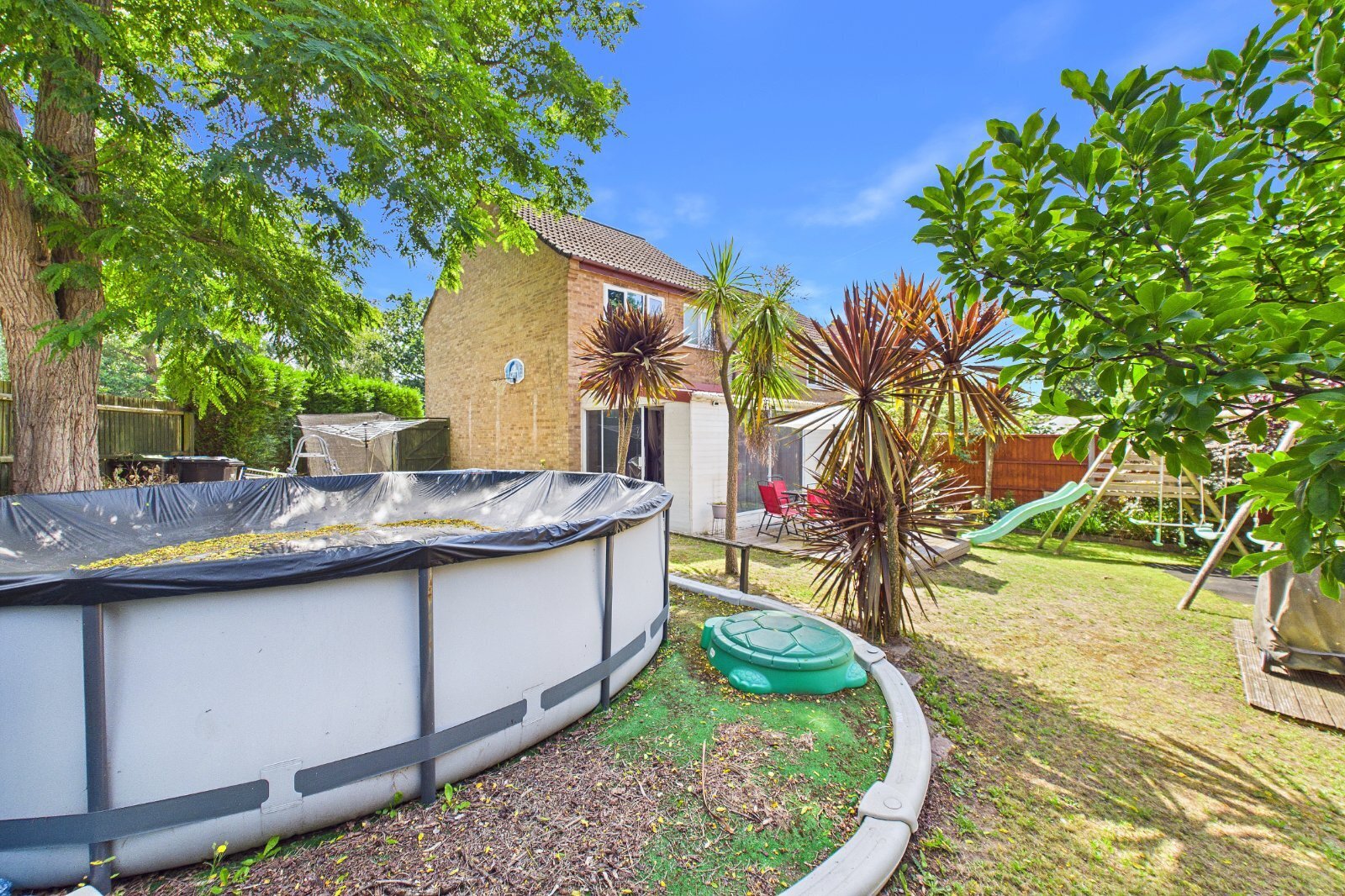 Primrose Gardens, Poole, Dorset, BH17 Image 5