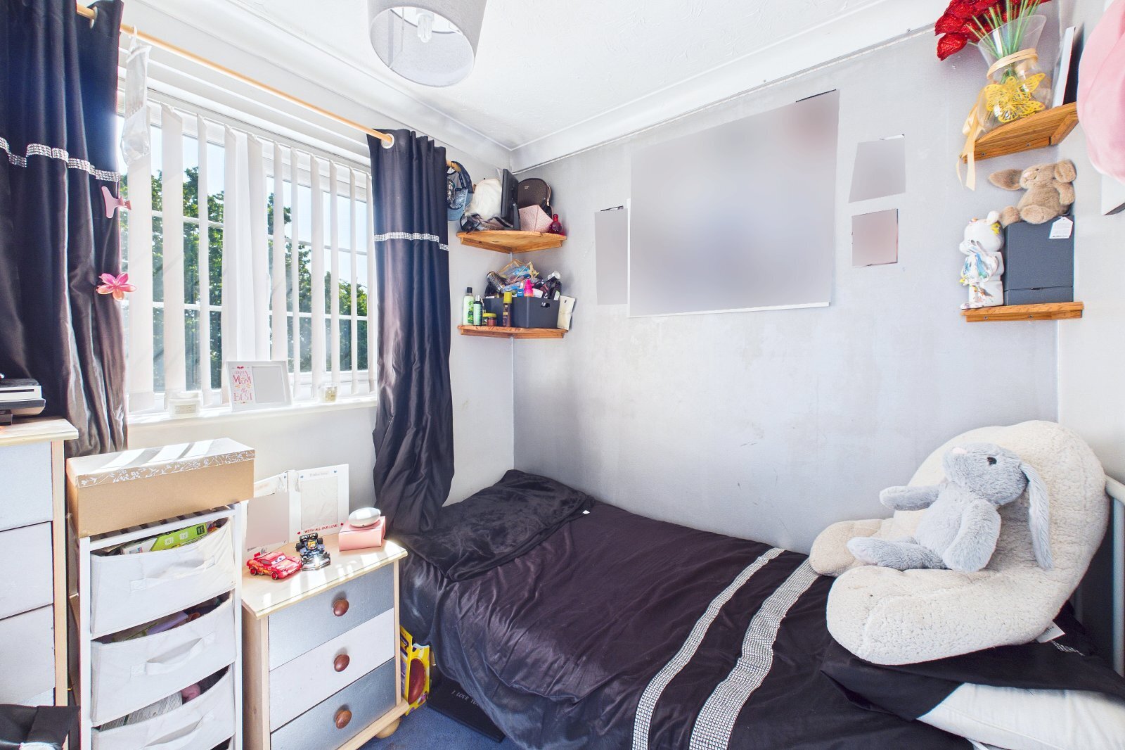 Primrose Gardens, Poole, Dorset, BH17 Image 15