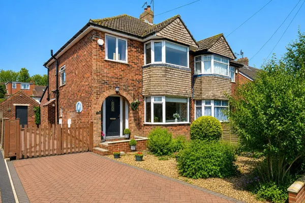 Nursery Grove, Leeds, LS17