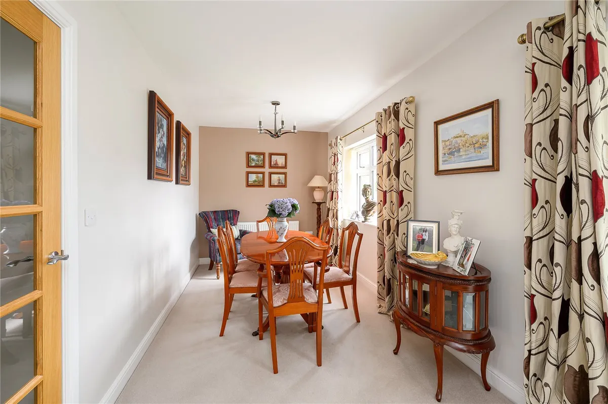 North Grove Road, Wetherby, LS22