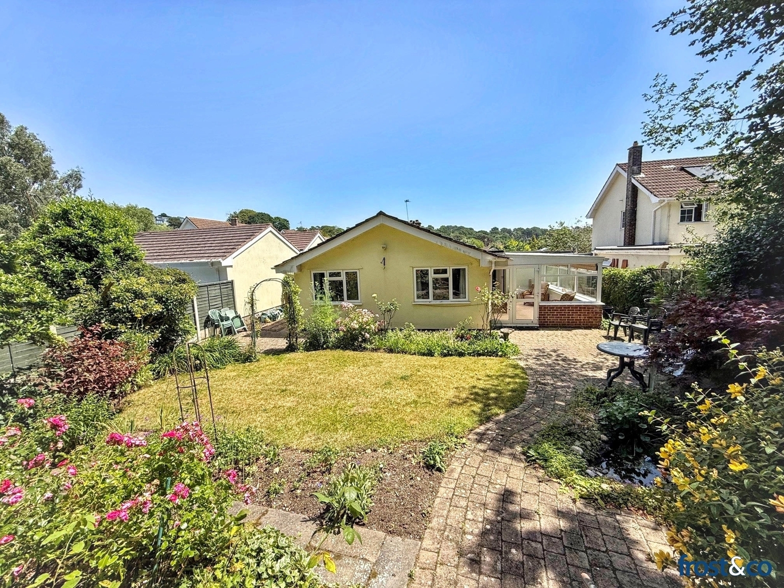 South Western Crescent, Whitecliff, Poole, Dorset, BH14 Image 11