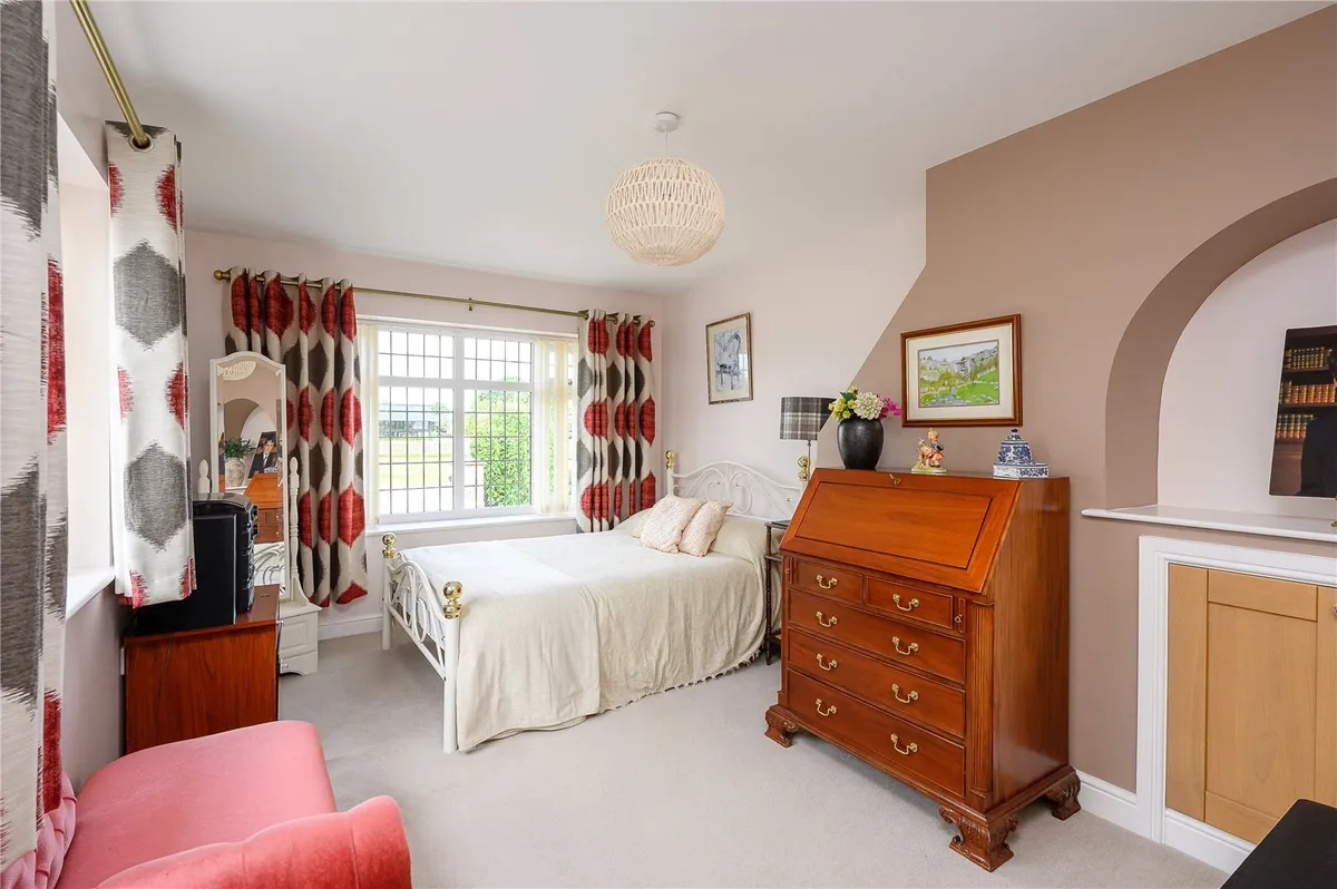 North Grove Road, Wetherby, LS22