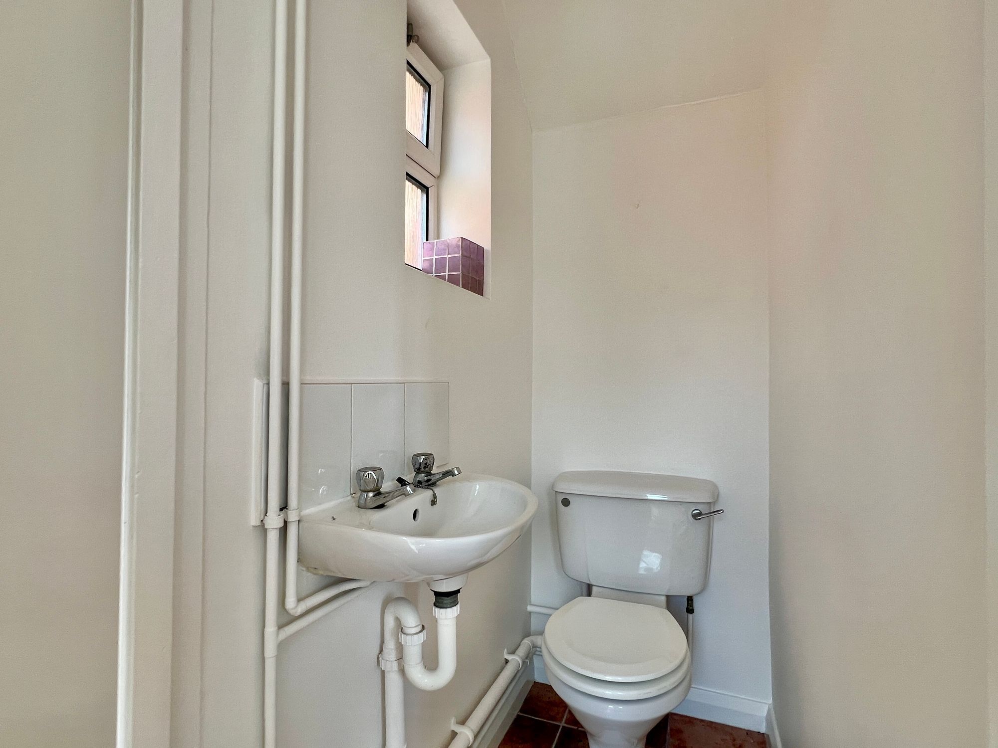 North Villas, Cotford St. Luke - NO onward chain! Image 7