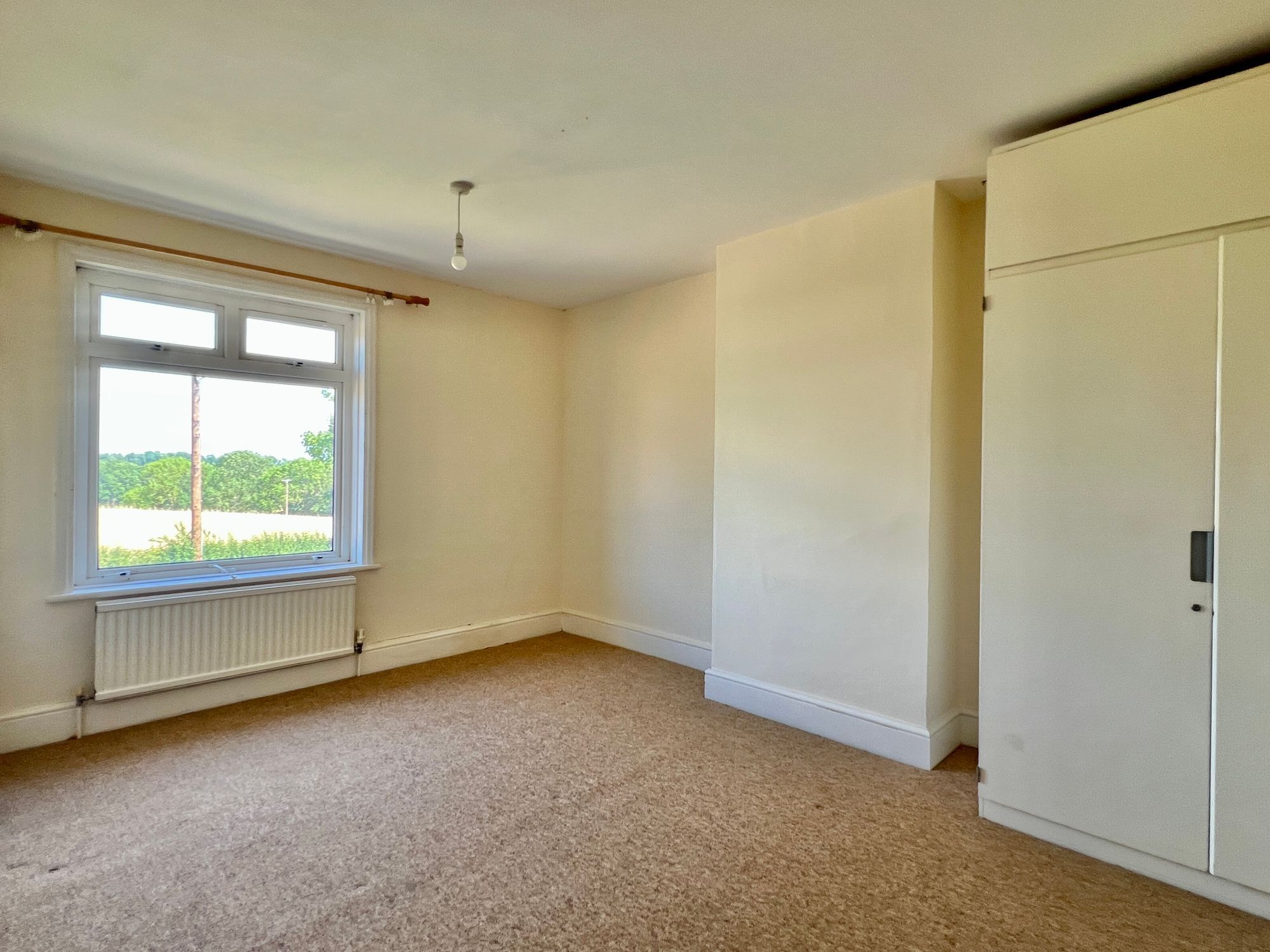 North Villas, Cotford St. Luke - NO onward chain! Image 9