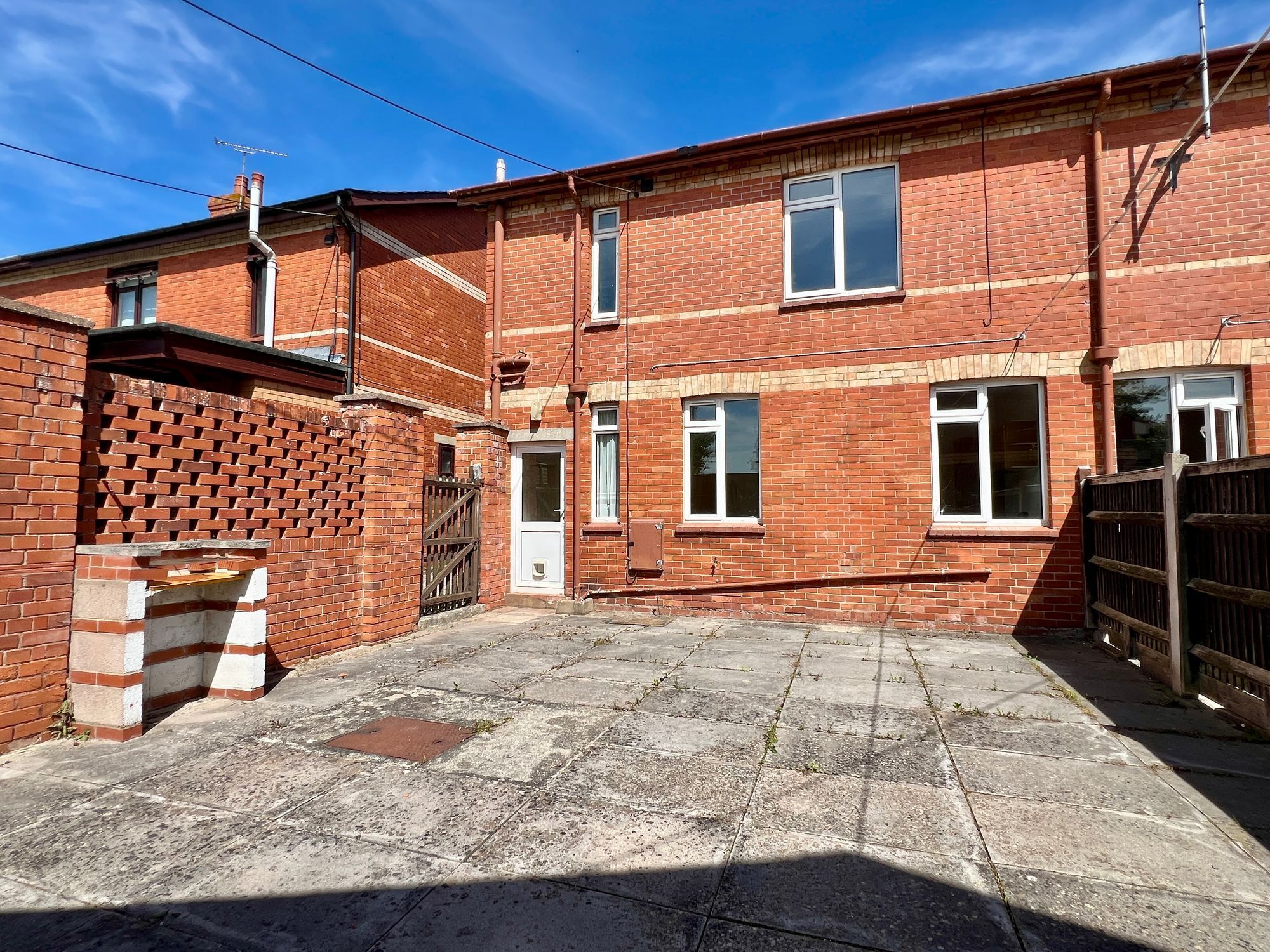 North Villas, Cotford St. Luke - NO onward chain! Image 14