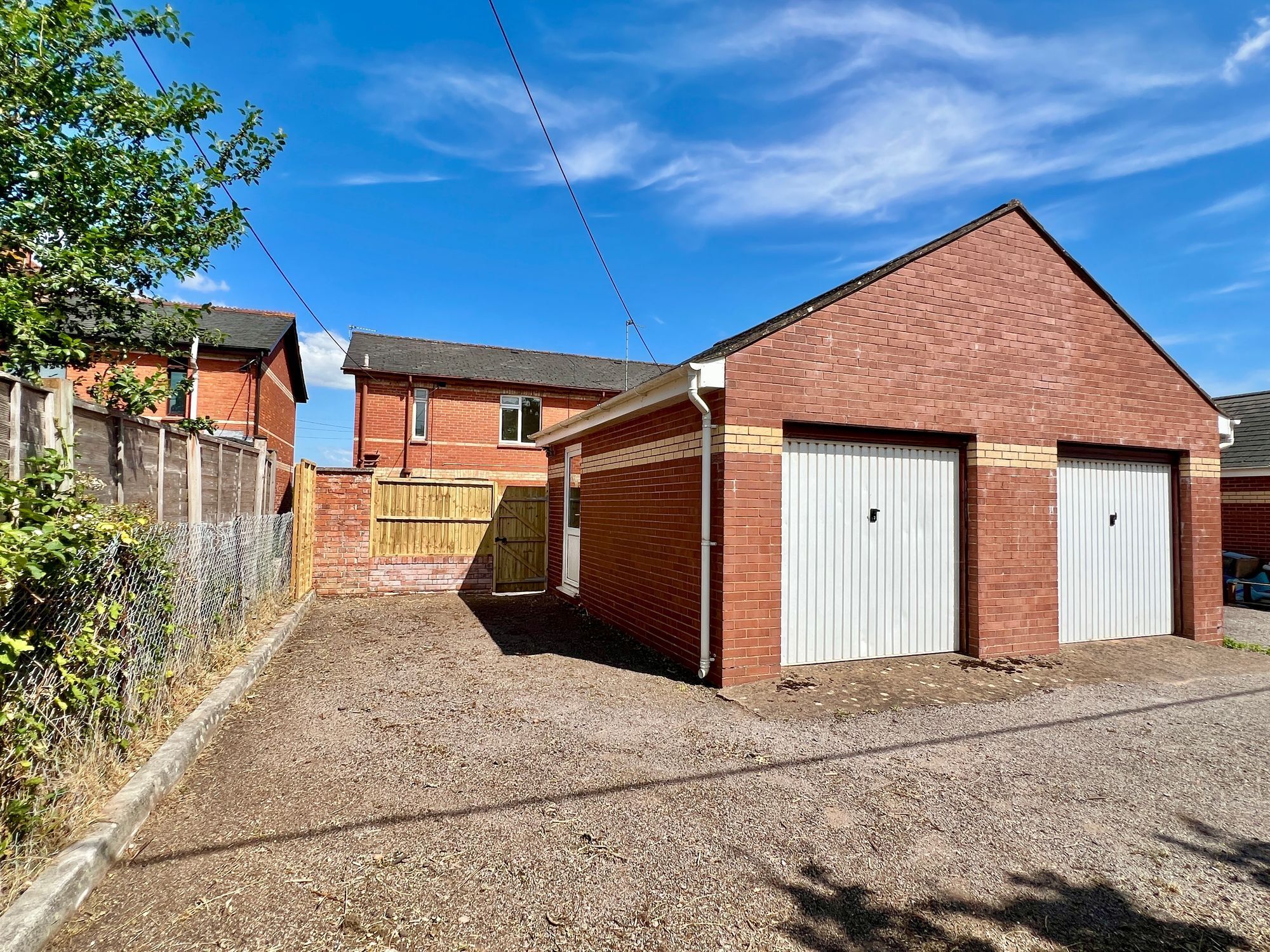 North Villas, Cotford St. Luke - NO onward chain! Image 15