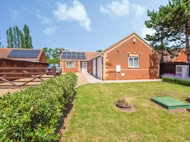 Field Avenue, Tydd St. Giles, Wisbech photo