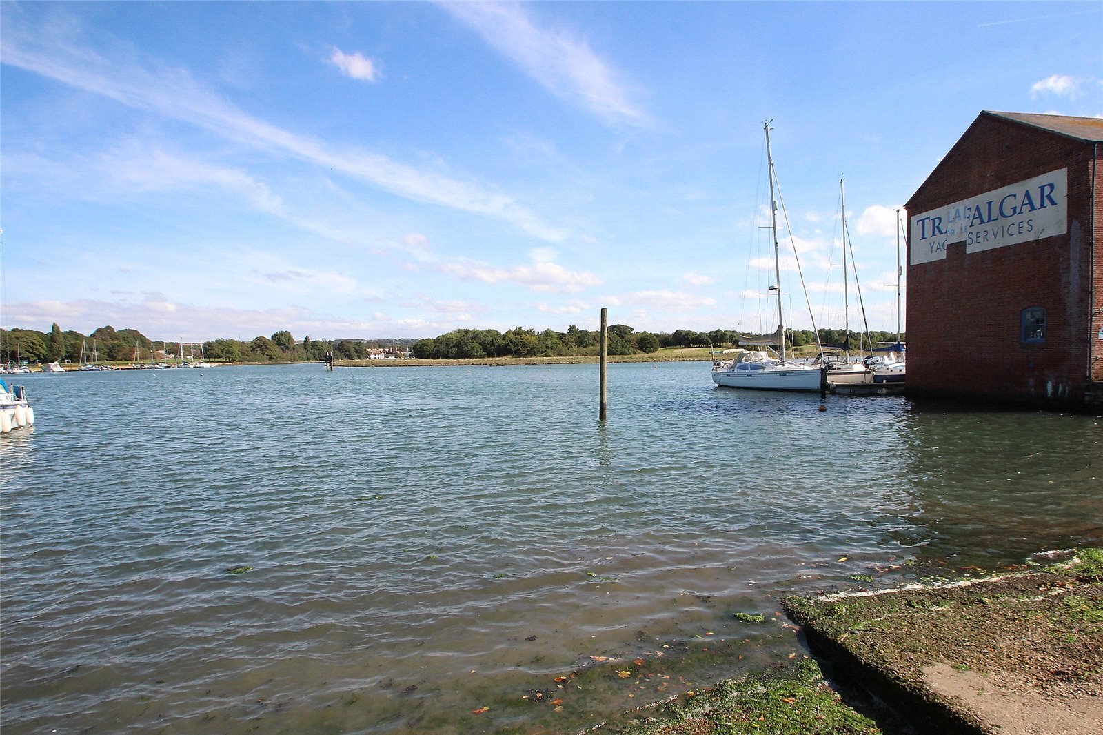 Lower Quay, Fareham, Hampshire, PO16 Image 6