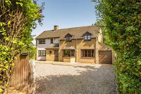Clifton Road, Deddington, OX15