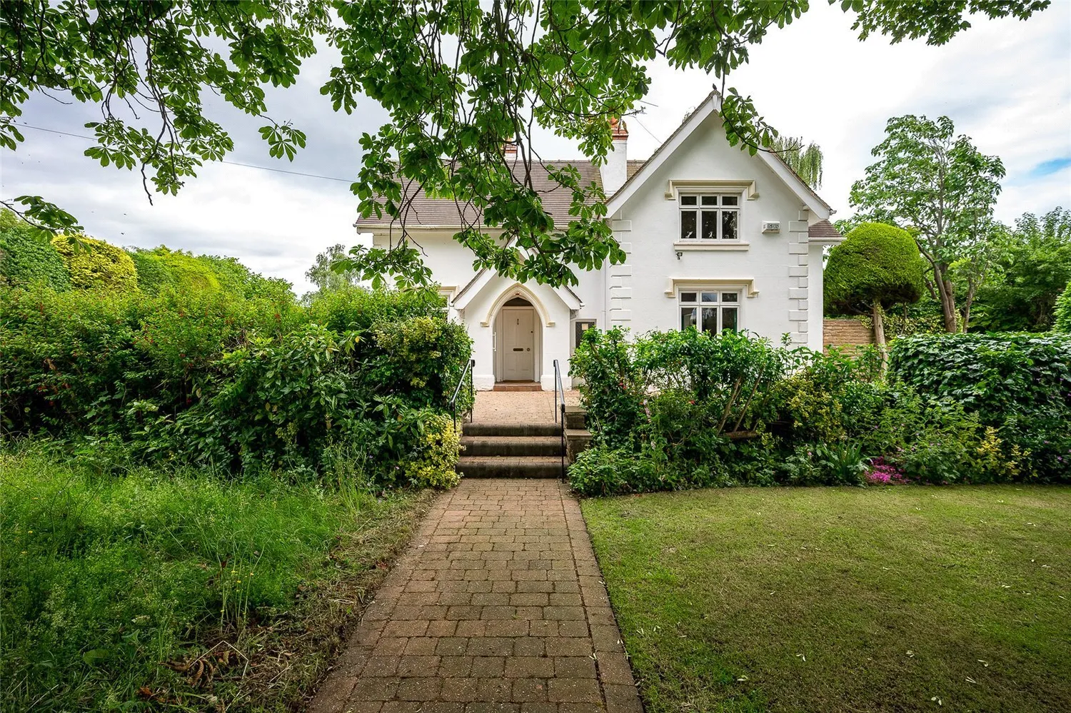 Wealstone Lane, Upton, CH2 photo 2