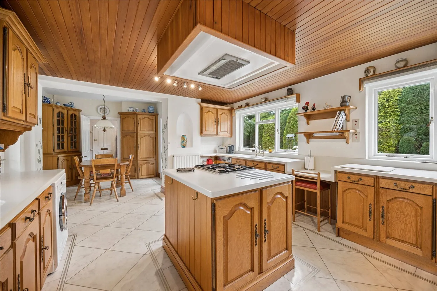 Wealstone Lane, Upton, CH2 photo 10