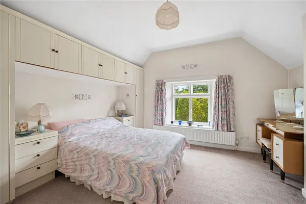 Wealstone Lane, Upton, CH2 photo 15