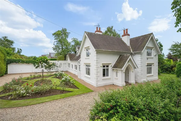 Wealstone Lane, Upton, CH2 photo 18