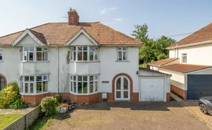 Quantock Road, Bridgwater, Somerset, TA6 photo