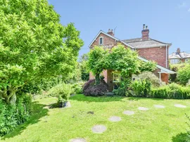 Warminster Road, Westbury thumb 2