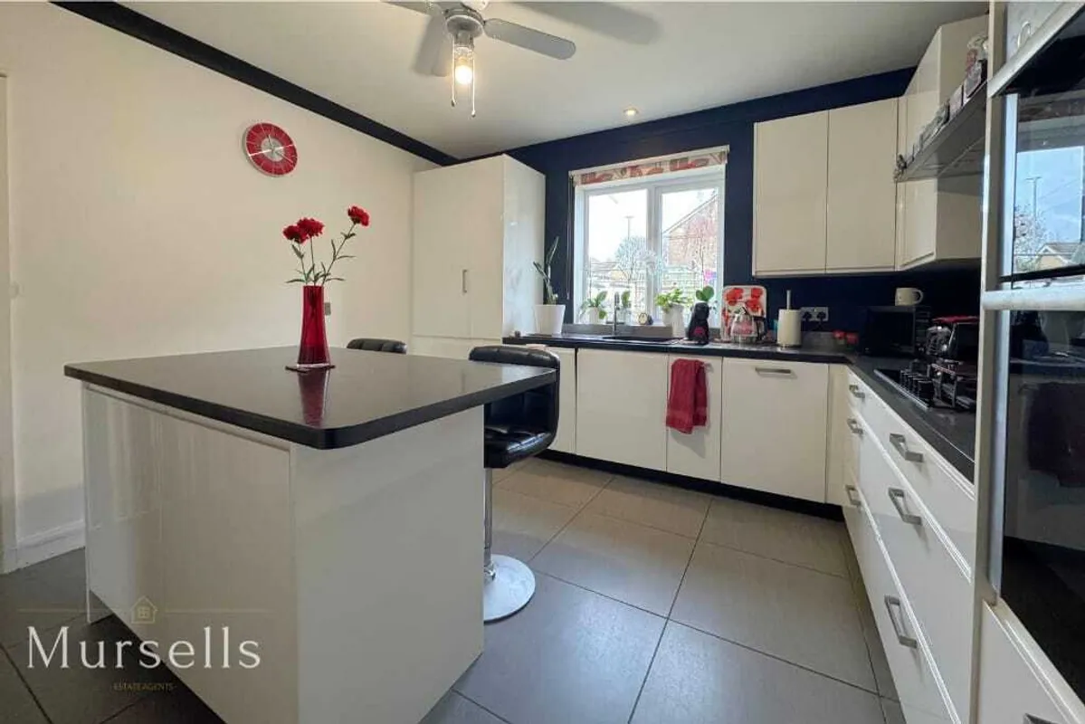 Lulworth Avenue, Poole, BH15