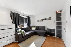 Mill Green Road, Mitcham