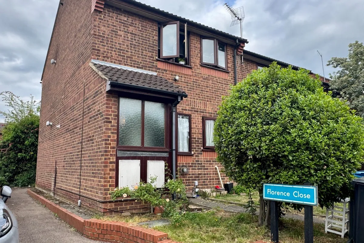 Florence Close, Harlow