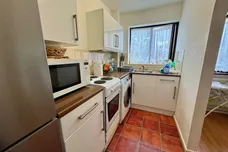 Florence Close, Harlow
