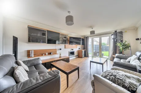 New Road, Cheltenham, GL52