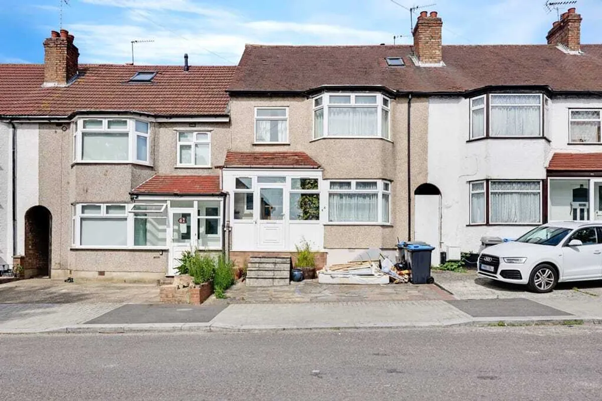 Kenwyn Drive, London, NW2