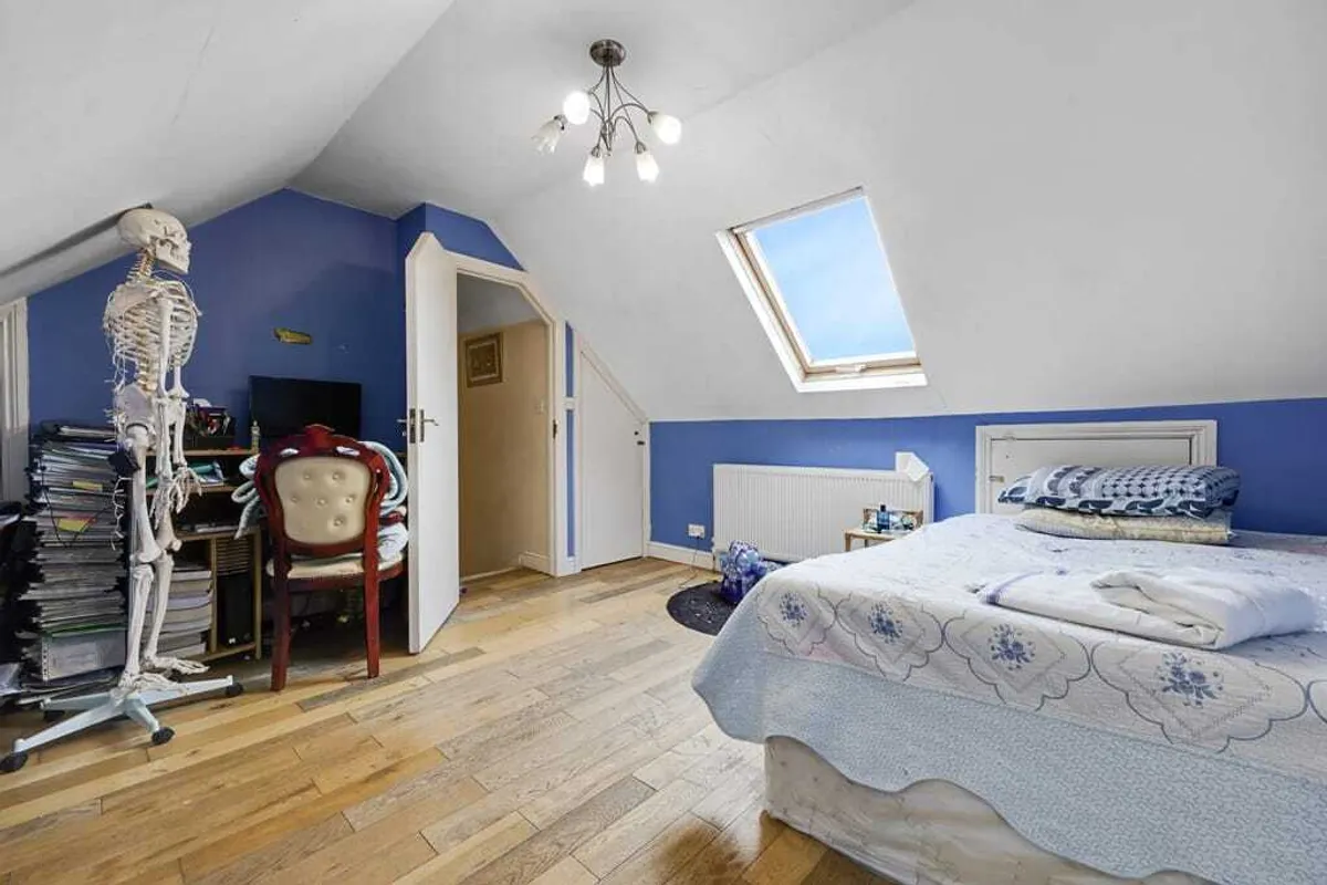 Kenwyn Drive, London, NW2