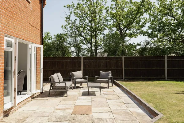 The Street, Poringland, NR14 photo 26