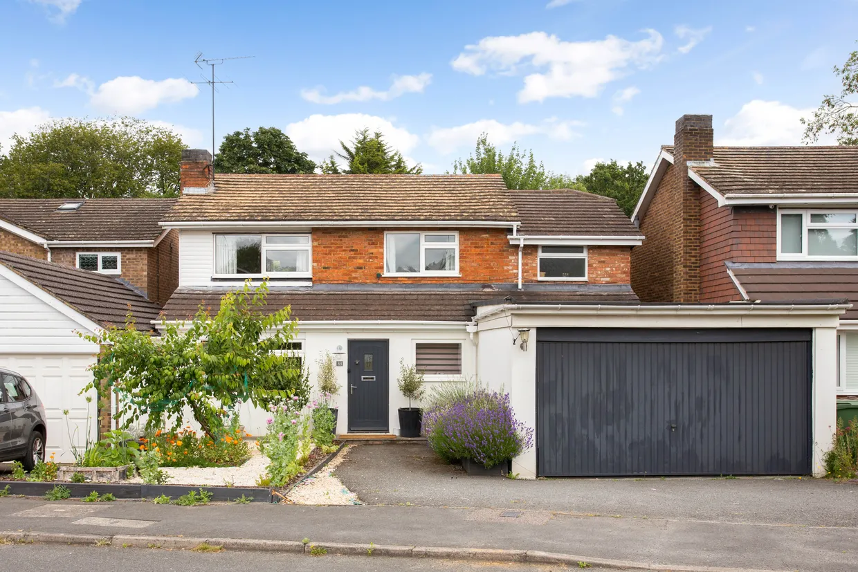 Eastmoor Park, Harpenden, AL5 photo 1