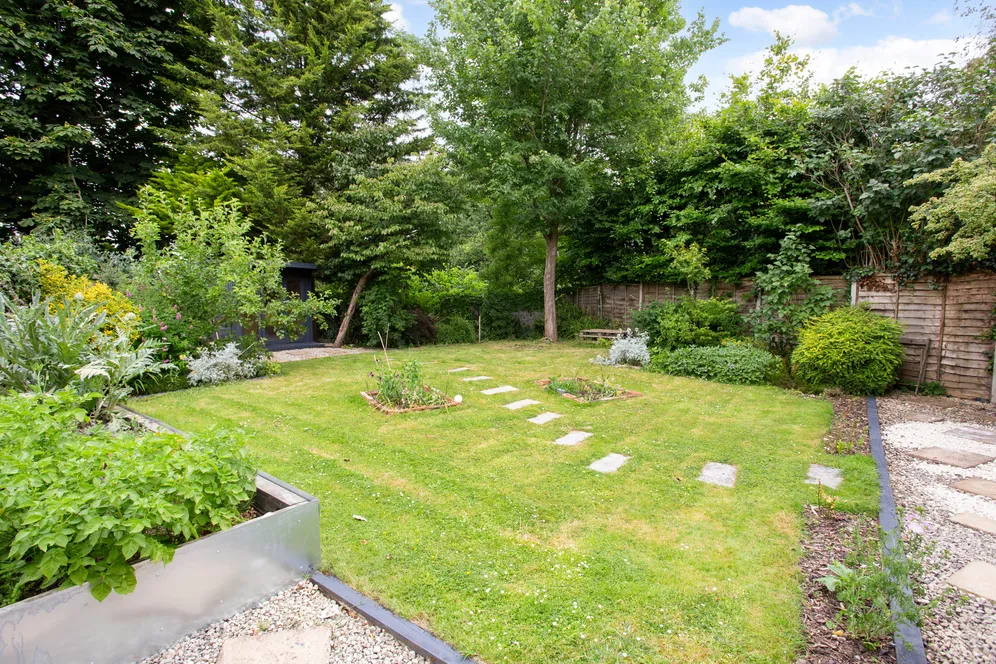 Eastmoor Park, Harpenden, AL5 photo 9