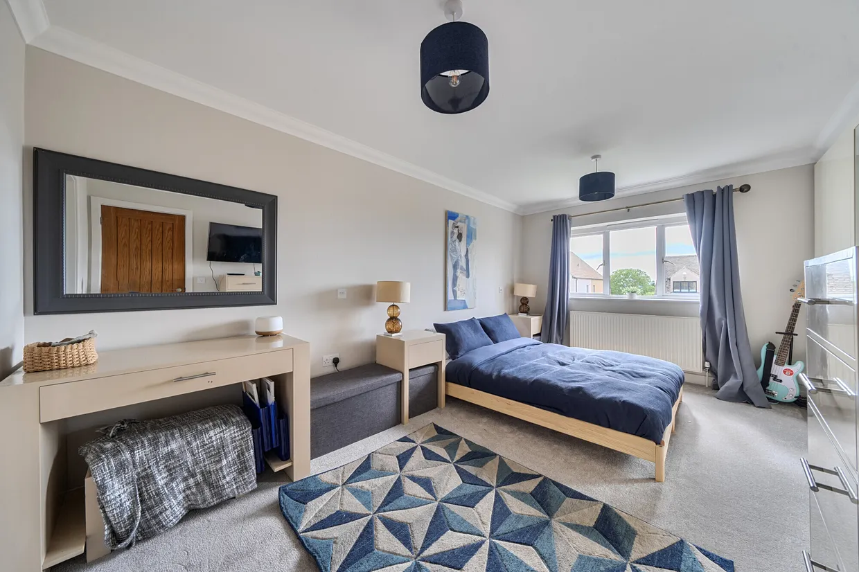 New Road, Cheltenham, GL52 photo 6
