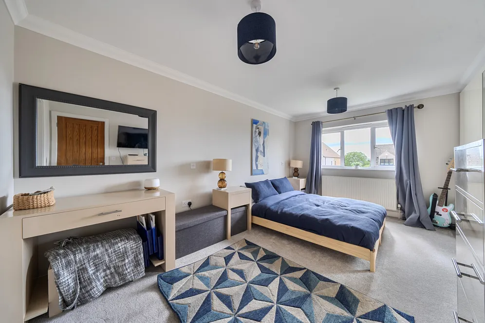 New Road, Cheltenham, GL52 photo 6