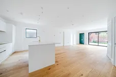 The Grove Coulsdon CR5 photo 6