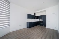 Shoot Up Hill London NW2 photo 6