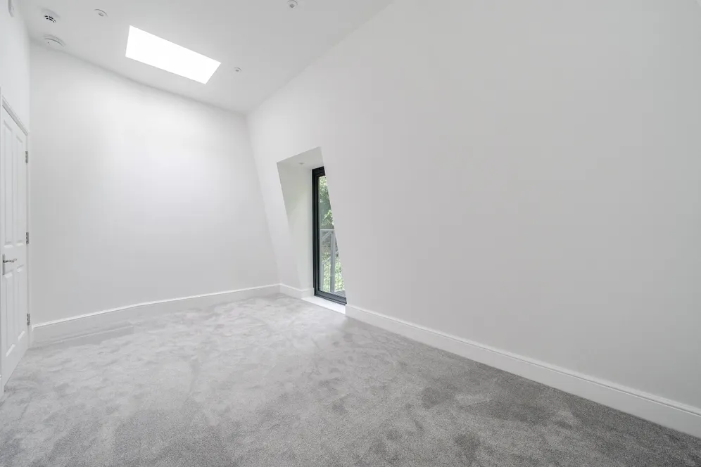 The Grove Coulsdon CR5 photo 12