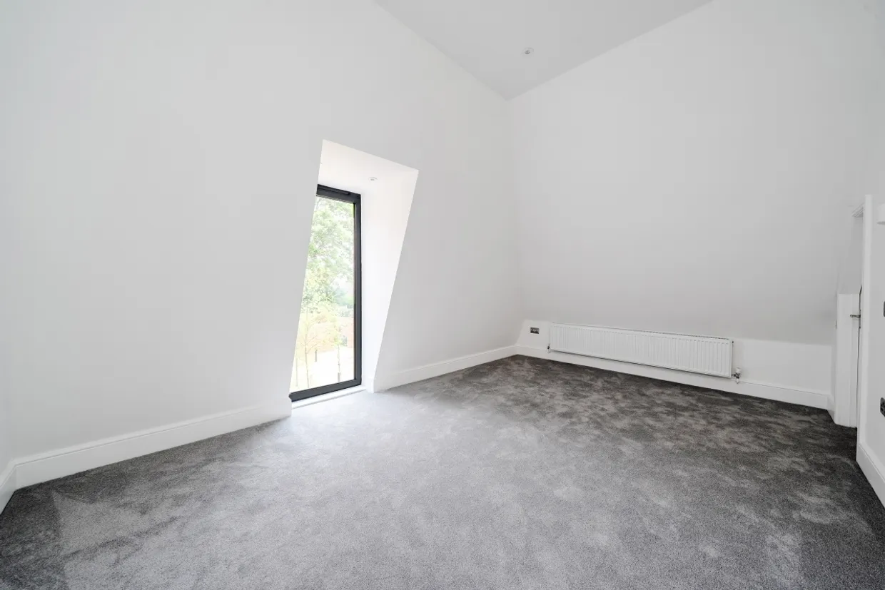 The Grove Coulsdon CR5 photo 15