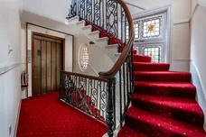 Park Close Knightsbridge SW1X photo 16