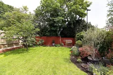 Temple Grove, Enfield