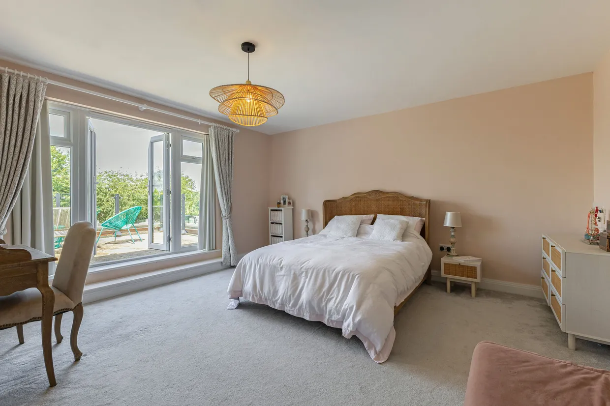 The Stables, Welwyn, AL6 photo 11