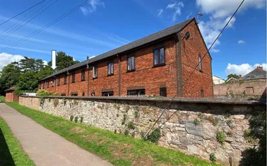Bartows Causeway, Tiverton