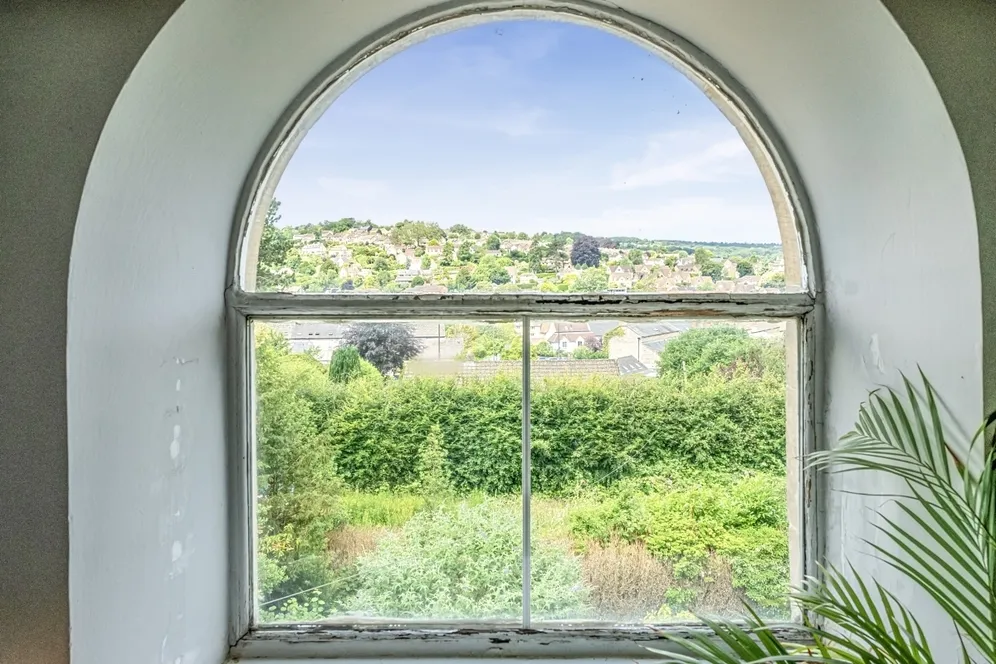 Tetbury Lane Stroud GL6 photo 6