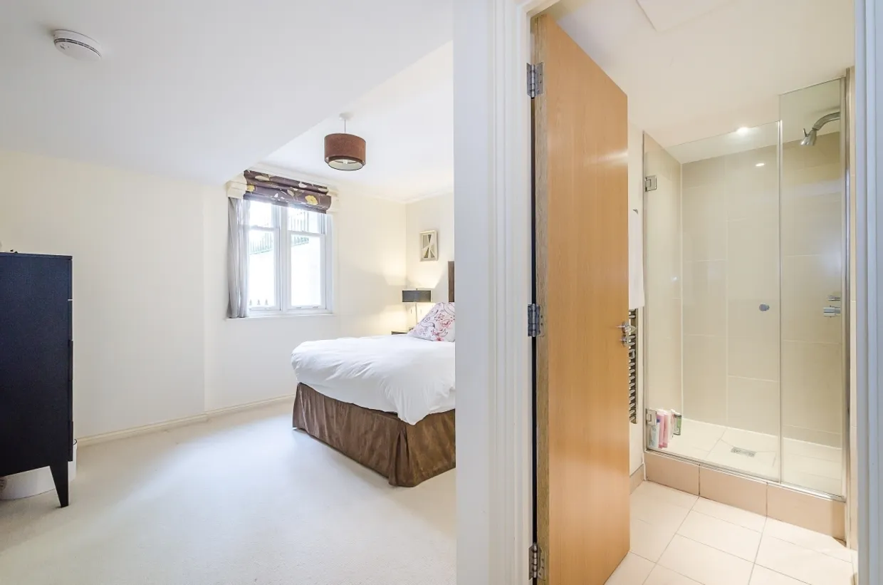 Vincent Square Westminster SW1P photo 6