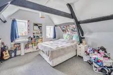 Tetbury Lane Stroud GL6 photo 8